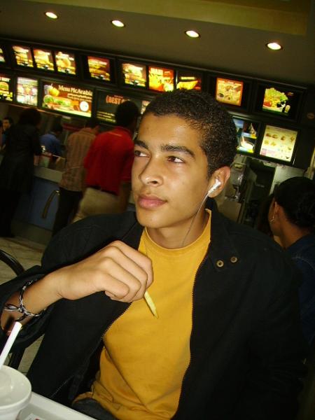 Me entr1 de bouuféé