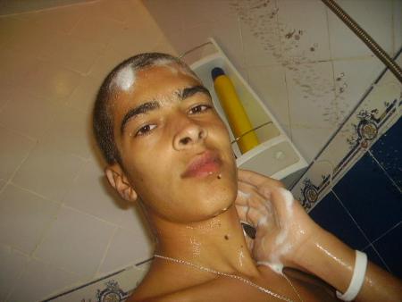 Mwa en pleine douche